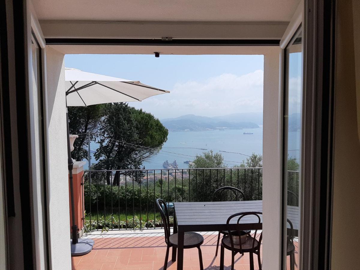 Villa Bellosguardo Apartments Специя Экстерьер фото