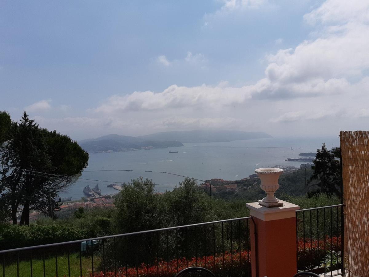Villa Bellosguardo Apartments Специя Экстерьер фото