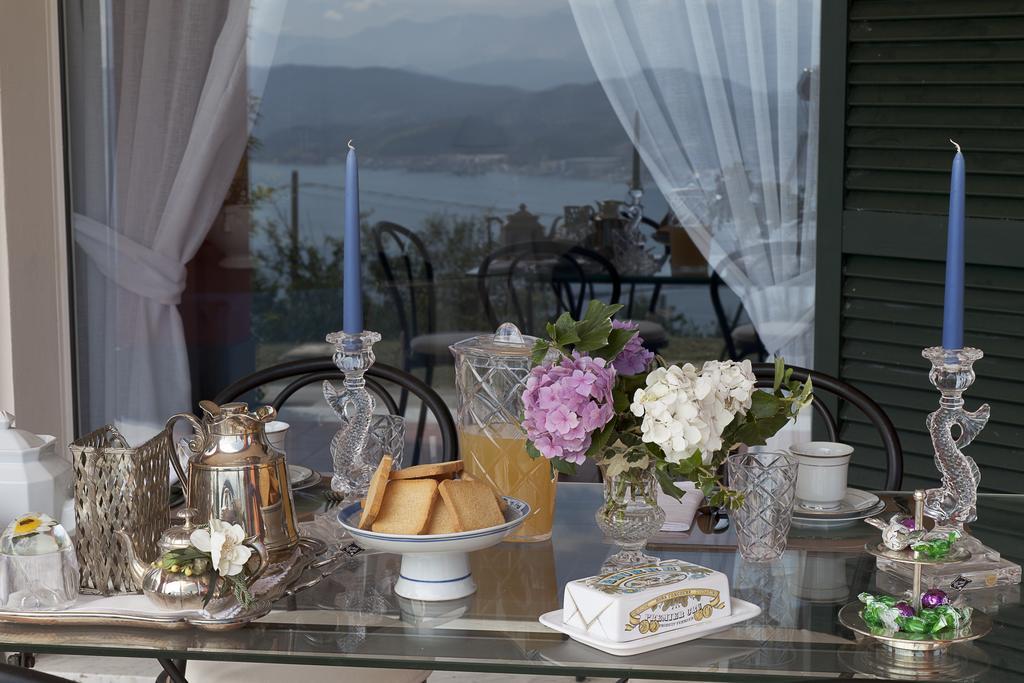 Villa Bellosguardo Apartments Специя Экстерьер фото
