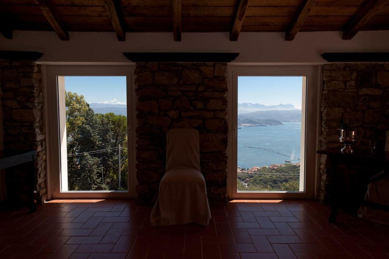 Villa Bellosguardo Apartments Специя Экстерьер фото