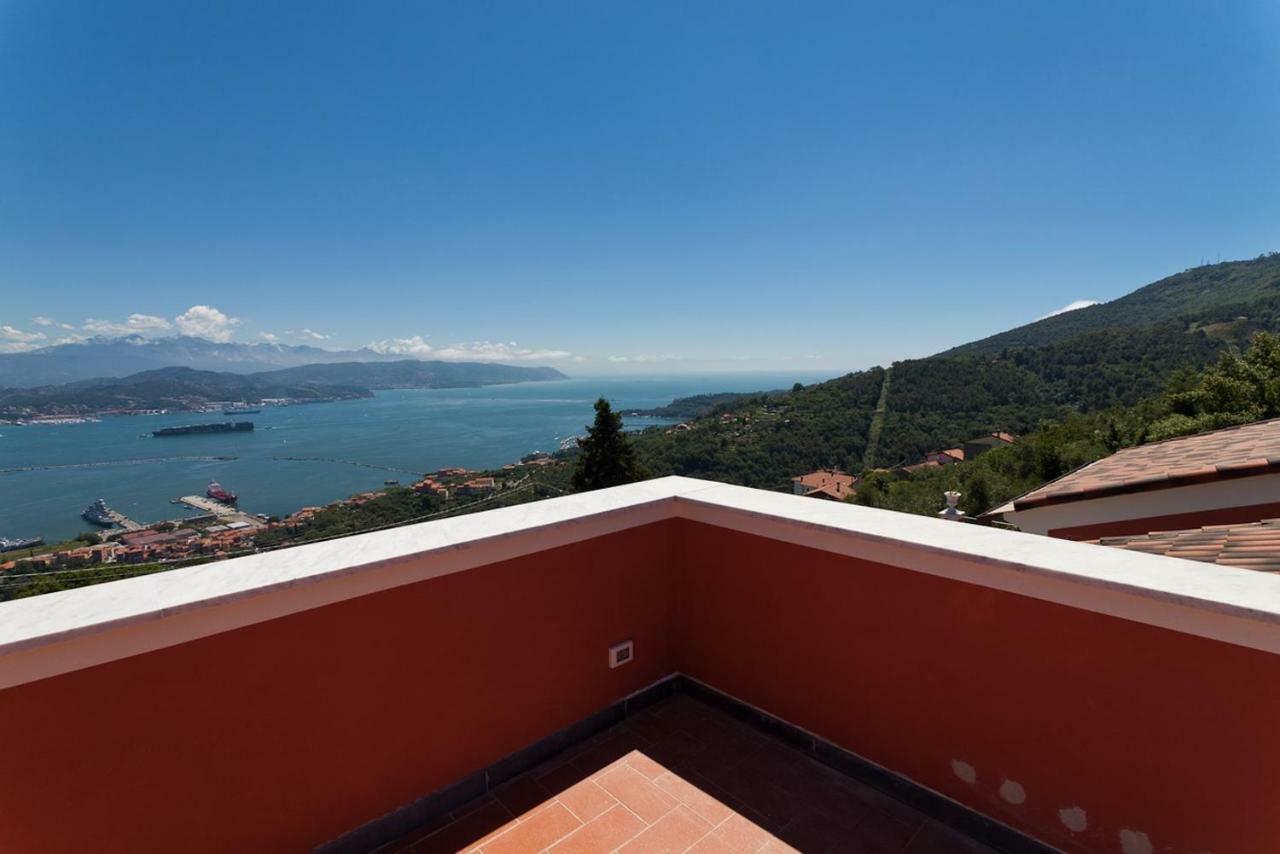Villa Bellosguardo Apartments Специя Экстерьер фото