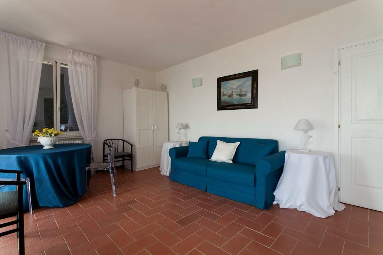 Villa Bellosguardo Apartments Специя Экстерьер фото